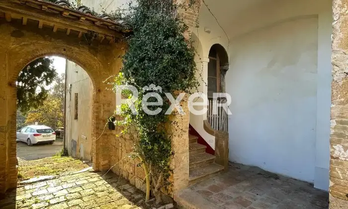 Rexer-Colle-Val-dElsa-Appartamento-dei-primi-del-con-giardino-privato-nel-borgo-di-Montegabbro-Altro