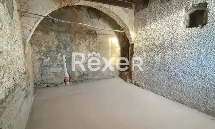 Rexer-Colle-Val-dElsa-Appartamento-dei-primi-del-con-giardino-privato-nel-borgo-di-Montegabbro-Altro