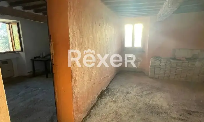 Rexer-Colle-Val-dElsa-Appartamento-dei-primi-del-con-giardino-privato-nel-borgo-di-Montegabbro-Altro