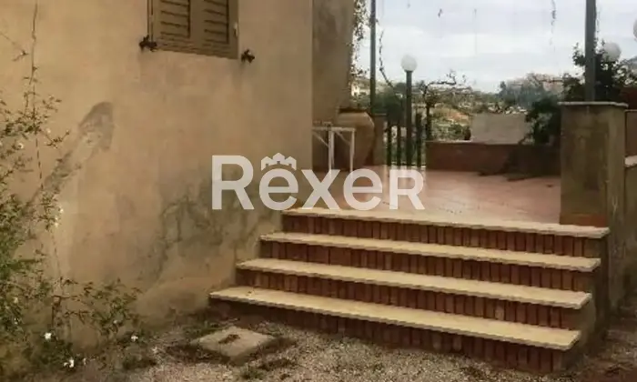 Rexer-Assoro-Vendesi-casa-indipendente-con-terreno-Contrada-Pianetti-Assoro-EN-Altro