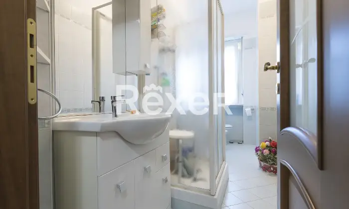 Rexer-Torino-Bilocale-piano-alto-Altro