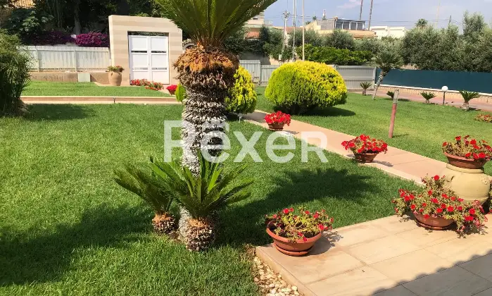Rexer-Ragusa-Villa-Unifamiliare-Ristrutturata-con-Ampi-Spazi-Esterni-Marina-di-Ragusa-Altro