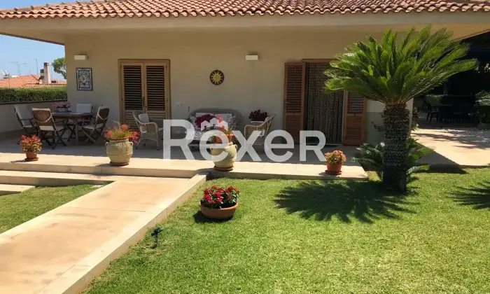 Rexer-Ragusa-Villa-Unifamiliare-Ristrutturata-con-Ampi-Spazi-Esterni-Marina-di-Ragusa-Altro