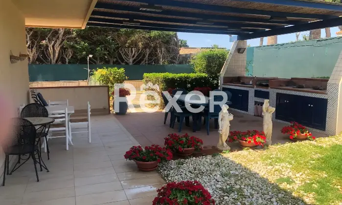 Rexer-Ragusa-Villa-Unifamiliare-Ristrutturata-con-Ampi-Spazi-Esterni-Marina-di-Ragusa-Altro