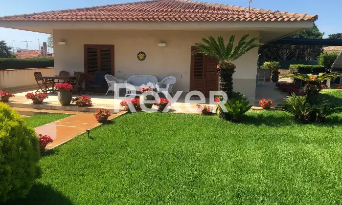 Rexer-Ragusa-Villa-Unifamiliare-Ristrutturata-con-Ampi-Spazi-Esterni-Marina-di-Ragusa-Altro
