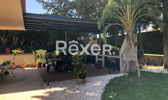 Rexer-Ragusa-Villa-Unifamiliare-Ristrutturata-con-Ampi-Spazi-Esterni-Marina-di-Ragusa-Altro