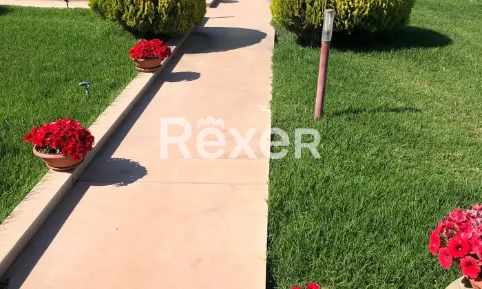 Rexer-Ragusa-Villa-Unifamiliare-Ristrutturata-con-Ampi-Spazi-Esterni-Marina-di-Ragusa-Altro