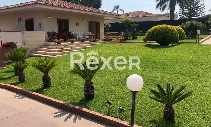 Rexer-Ragusa-Villa-Unifamiliare-Ristrutturata-con-Ampi-Spazi-Esterni-Marina-di-Ragusa-Altro