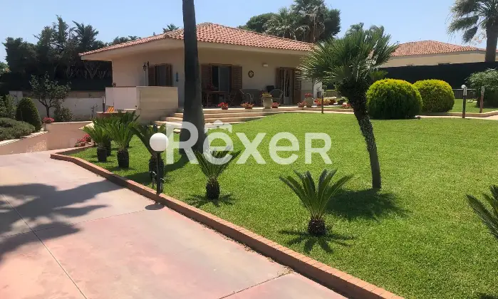 Rexer-Ragusa-Villa-Unifamiliare-Ristrutturata-con-Ampi-Spazi-Esterni-Marina-di-Ragusa-Altro