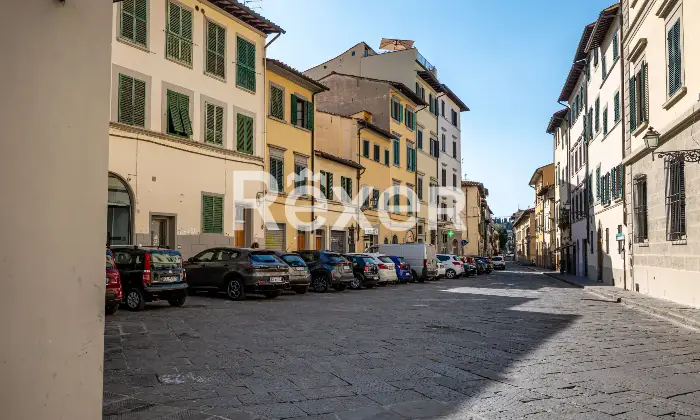 Rexer-Firenze-San-Frediano-pressi-piazza-del-Carmine-locale-commerciale-C-Altro