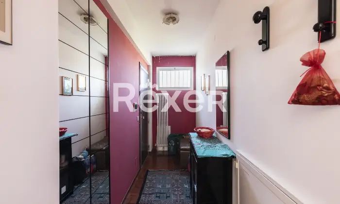 Rexer-Pesaro-Appartamento-con-terrazza-panoramica-e-posto-auto-Altro