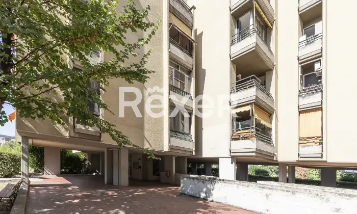 Rexer-Pesaro-Appartamento-con-terrazza-panoramica-e-posto-auto-Altro