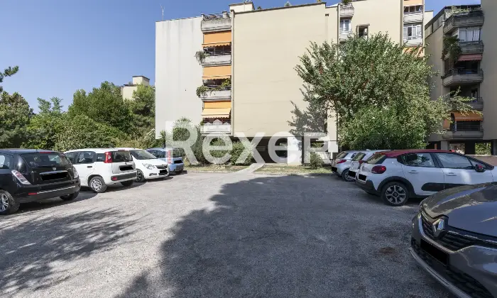 Rexer-Pesaro-Appartamento-con-terrazza-panoramica-e-posto-auto-Altro
