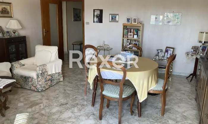 Rexer-Spinazzola-Appartamento-panoramico-con-tre-camere-balconi-e-possibilit-di-garage-Spinazzola-Altro