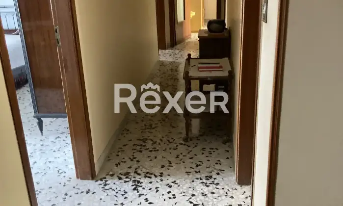 Rexer-Spinazzola-Appartamento-panoramico-con-tre-camere-balconi-e-possibilit-di-garage-Spinazzola-Altro