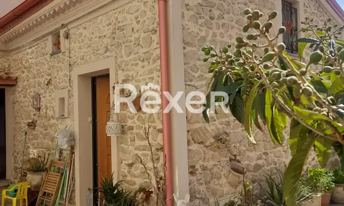 Rexer-Belvedere-Marittimo-Casa-panoramica-ristrutturata-nel-centro-storico-di-Belvedere-Marittimo-ai-piedi-del-castello-Altro