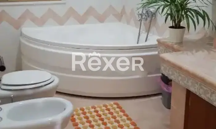 Rexer-Rosolini-Vendesi-appartamento-con-garage-e-terrazza-Via-D-Chiesa-Rosolini-SR-Altro