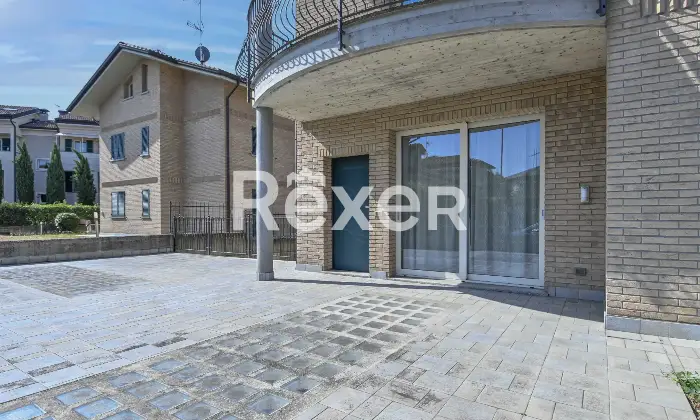 Rexer-Treviglio-TREVIGLIO-Il-calore-e-lindipendenza-di-una-raffinata-villa-singola-con-giardino-e-porticati-in-Via-San-Zeno-Altro