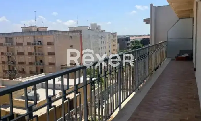 Rexer-Marsala-Vendesi-appartamento-ristrutturato-con-posto-auto-coperto-Via-Filippo-Turati-Centro-Urbano-Marsala-TP-Altro