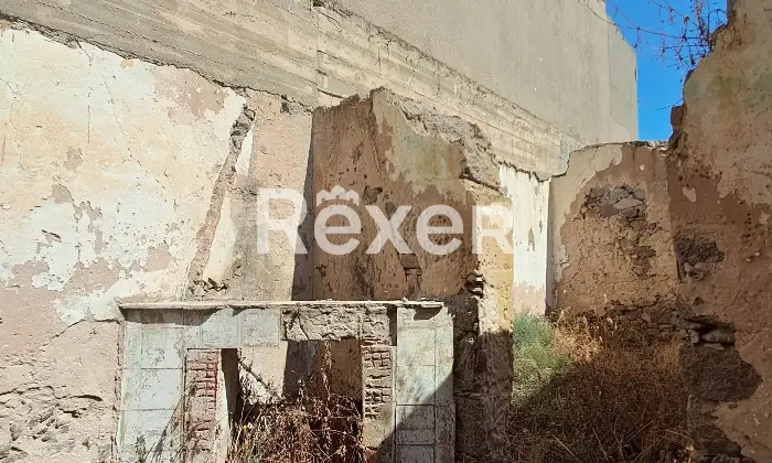 Rexer-Portoscuso-Vendesi-rustico-da-ristrutturare-nel-centro-di-Portoscuso-Piazza-Mazzini-Portoscuso-SU-Altro