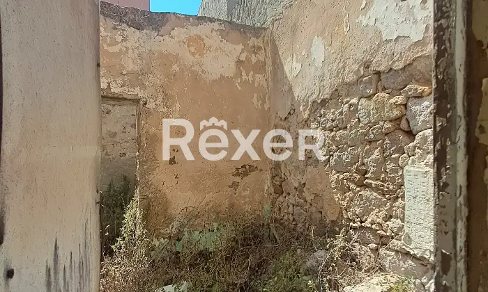 Rexer-Portoscuso-Vendesi-rustico-da-ristrutturare-nel-centro-di-Portoscuso-Piazza-Mazzini-Portoscuso-SU-Altro