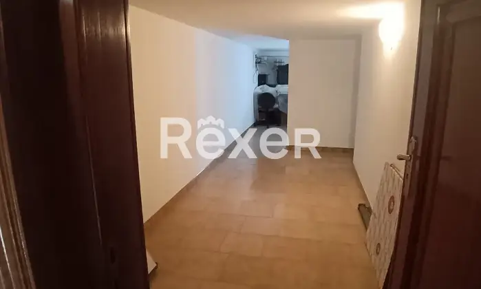 Rexer-Corigliano-dOtranto-Ampia-abitazione-con-terrazzo-nel-cuore-del-Salento-Ingresso