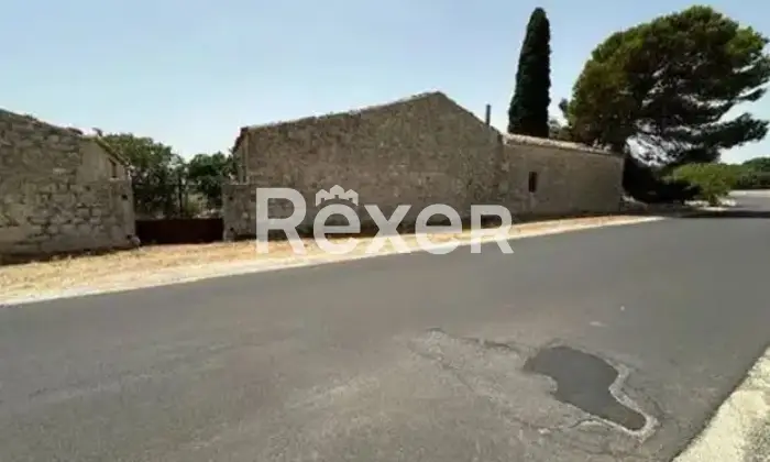Rexer-Modica-Casale-in-vendita-in-Strada-Provinciale-a-Modica-Altro