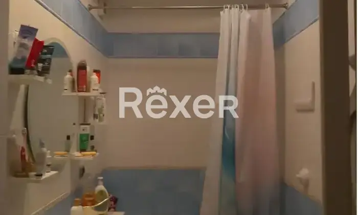 Rexer-Ragusa-Palazzina-indipendente-con-tre-appartamenti-terrazzo-panoramico-e-garage-Altro