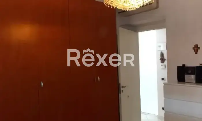 Rexer-Ragusa-Palazzina-indipendente-con-tre-appartamenti-terrazzo-panoramico-e-garage-Altro