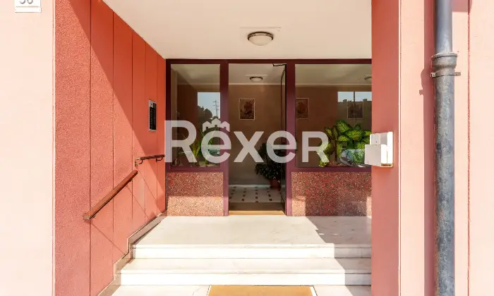Rexer-Genova-Vendesi-Via-Generale-Manfredo-Fanti-mq-ottimo-stato-con-posto-auto-privato-Altro