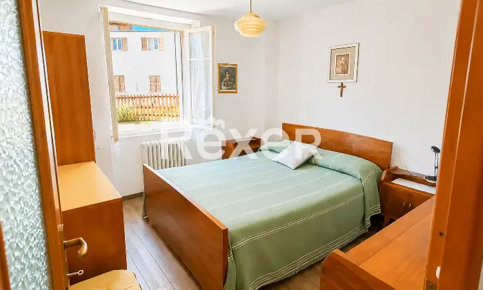 Rexer-Torre-di-Santa-Maria-Casa-su-pi-livelli-con-due-unit-abitative-e-cantina-Cameradalettomatrimoniale