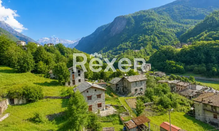 Rexer-Torre-di-Santa-Maria-Casa-su-pi-livelli-con-due-unit-abitative-e-cantina-Vista