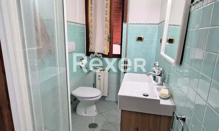 Rexer-Roma-Quadrilocale-ristrutturato-in-Via-Vulsone-TuscolanoQuadraro-Bagno