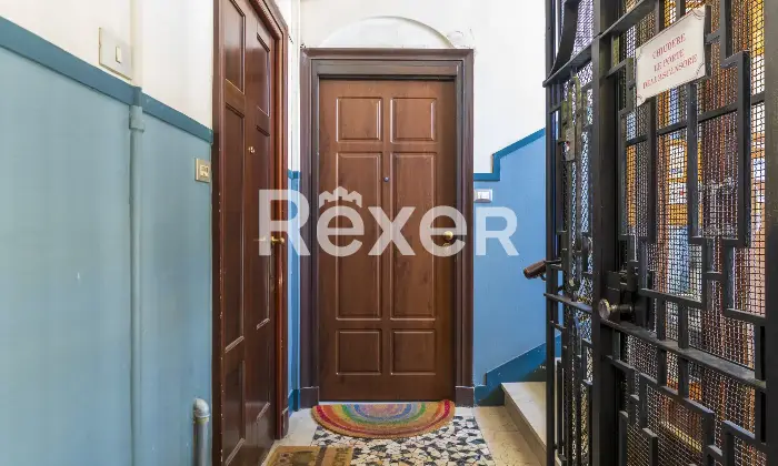 Rexer-Milano-Ampio-appartamento-in-stabile-depoca-Altro