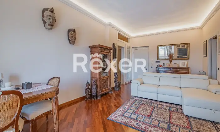 Rexer-Roma-Ampio-trilocale-ristrutturato-piano-alto-Altro