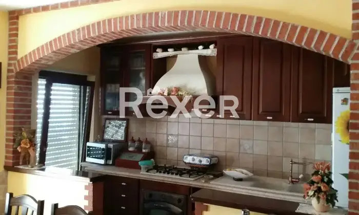 Rexer-AIDONE-EN-Appartamento-panoramico-di-mq-con-garage-e-vista-Etna-ad-Aidone-Altro
