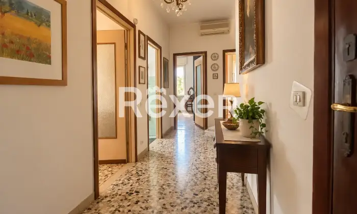 Rexer-Locate-di-Triulzi-Trilocale-con-doppio-balcone-e-box-auto-in-Via-Niccol-Paganini-Altro