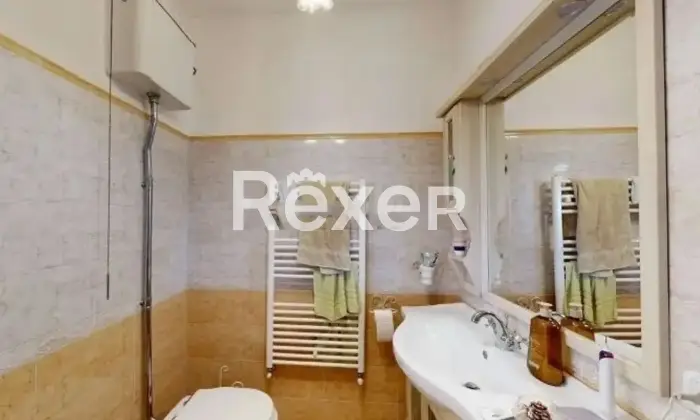 Rexer-Capo-dOrlando-Vendesi-casa-indipendente-con-terreno-a-pochi-passi-dal-mare-Contrada-Vina-Altro