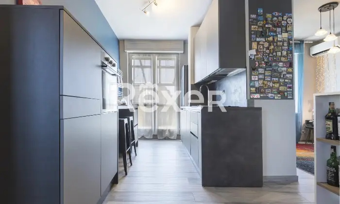 Rexer-Torino-Quadrilocale-al-e-ultimo-piano-con-ampio-terrazzo-panoramico-Ottime-condizioni-Via-Francesco-Cigna-Torino-Altro