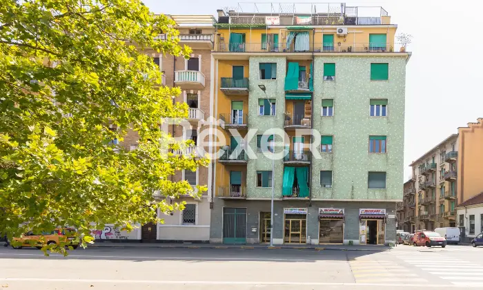 Rexer-Torino-Quadrilocale-al-e-ultimo-piano-con-ampio-terrazzo-panoramico-Ottime-condizioni-Via-Francesco-Cigna-Torino-Altro