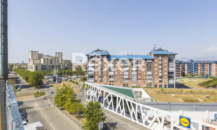 Rexer-Torino-Quadrilocale-al-e-ultimo-piano-con-ampio-terrazzo-panoramico-Ottime-condizioni-Via-Francesco-Cigna-Torino-Altro