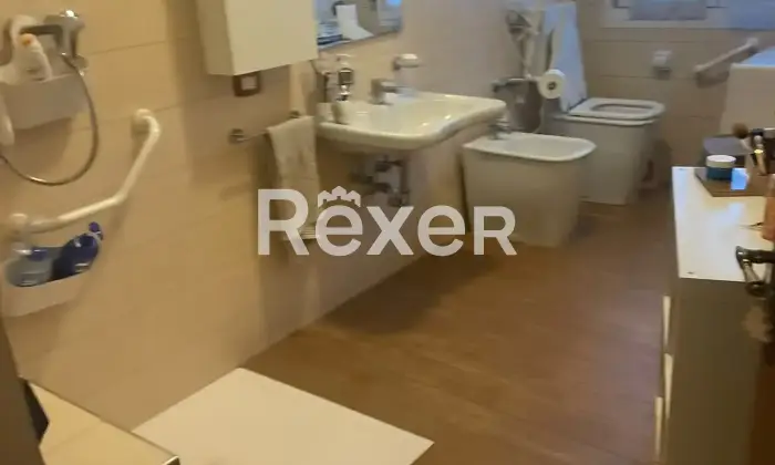 Rexer-Modena-Appartamento-in-vendita-in-Viale-Carlo-Sigonio-a-Modena-Altro