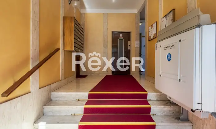 Rexer-Sesto-San-Giovanni-Trilocale-con-cucina-abitabile-e-possibilit-box-ampio-Ascensore