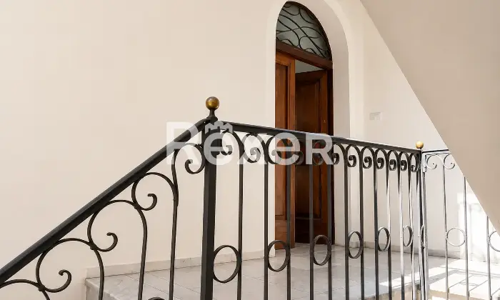 Rexer-Cosenza-Appartamento-in-vendita-in-Via-Lungo-Crati-Palermo-a-Cosenza-Ingresso