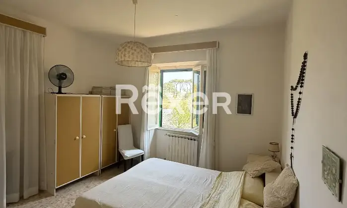 Rexer-Anzio-ANZIO-VIA-LEONARDO-DA-VINCI-Camera-da-letto-matrimoniale