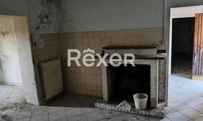 Rexer-Pollutri-Compendio-immobiliare-in-vendita-in-Via-Colledonne-a-Pollutri-Altro