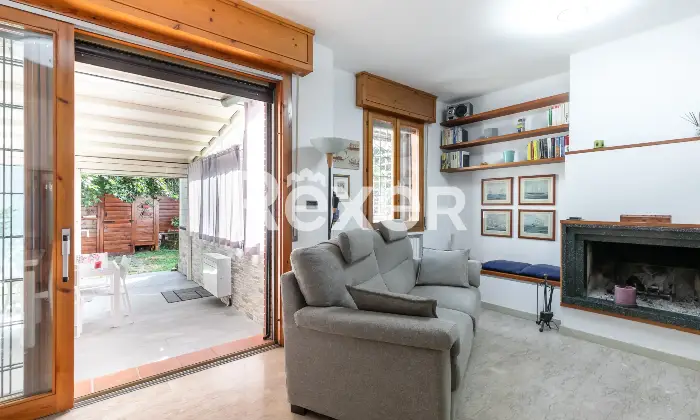 Rexer-Bologna-Zona-costa-saragozzavilletta-con-giardino-e-garage-Altro