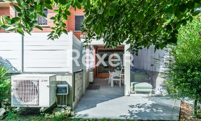 Rexer-Bologna-Zona-costa-saragozzavilletta-con-giardino-e-garage-Altro