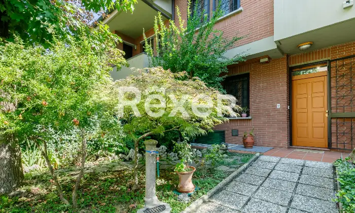 Rexer-Bologna-Zona-costa-saragozzavilletta-con-giardino-e-garage-Altro