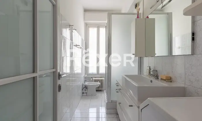 Rexer-Milano-Milano-Via-Nicola-Antonio-Porpora-mq-con-balconata-e-cantina-Altro